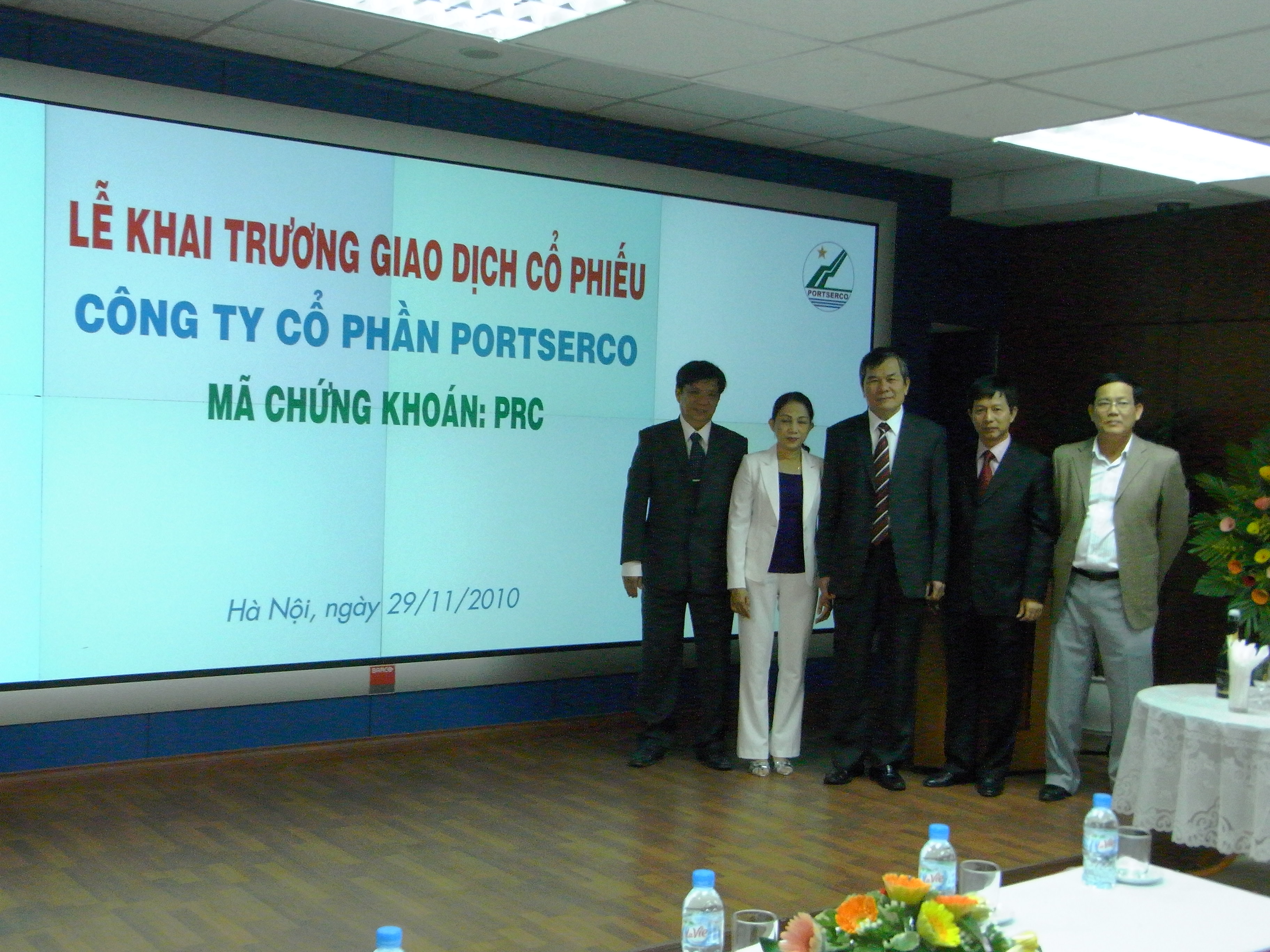 Niêm yết giao dịch